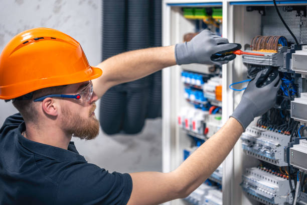 Best Best Electricians Near Me  in Collinsvle, IL